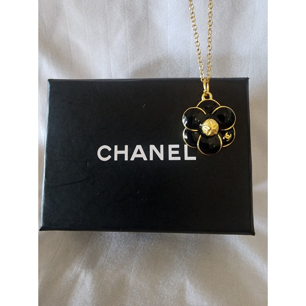 Chanel Camellia Flower Pendant Necklace Blk Enamel Gold Tone CC 925 upcycled